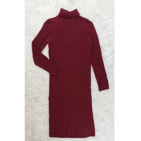 NEW BB Dakota x Steve Madden Maroon Sweater Dress - Picture 2 of 8